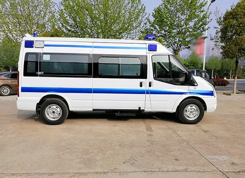 塔城市救护车出租